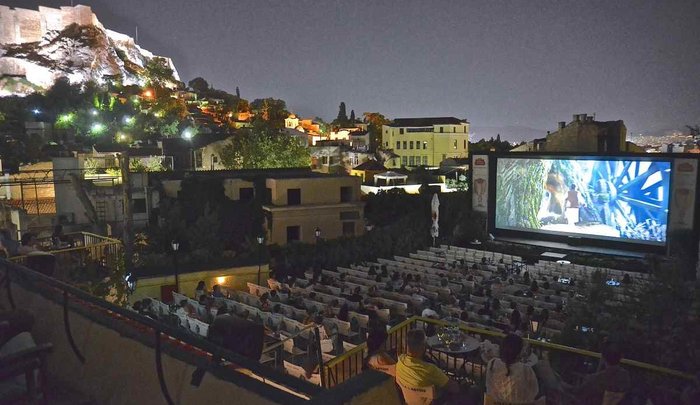 Στην πιο ωραία είδηση της ημέρας, το Cine Paris ανοίγει ξανά τον Μάιο