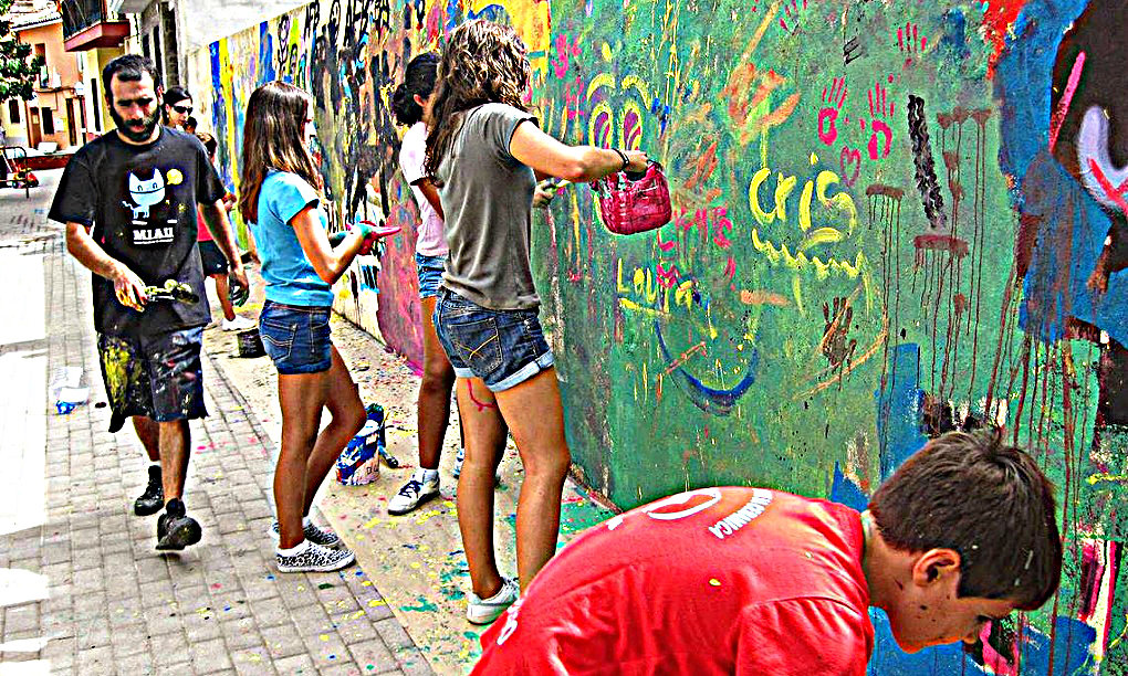 Η λύση στην κρίση; Το graffiti! (photos)