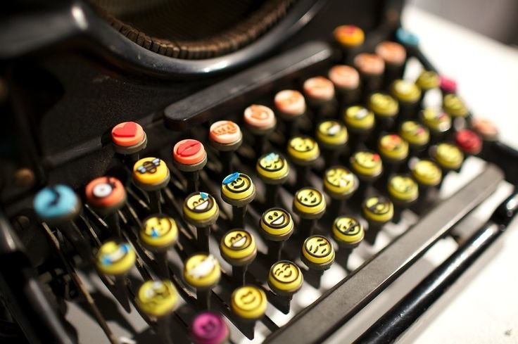WTF | Real-Life Emoji Keyboard; Ναι!