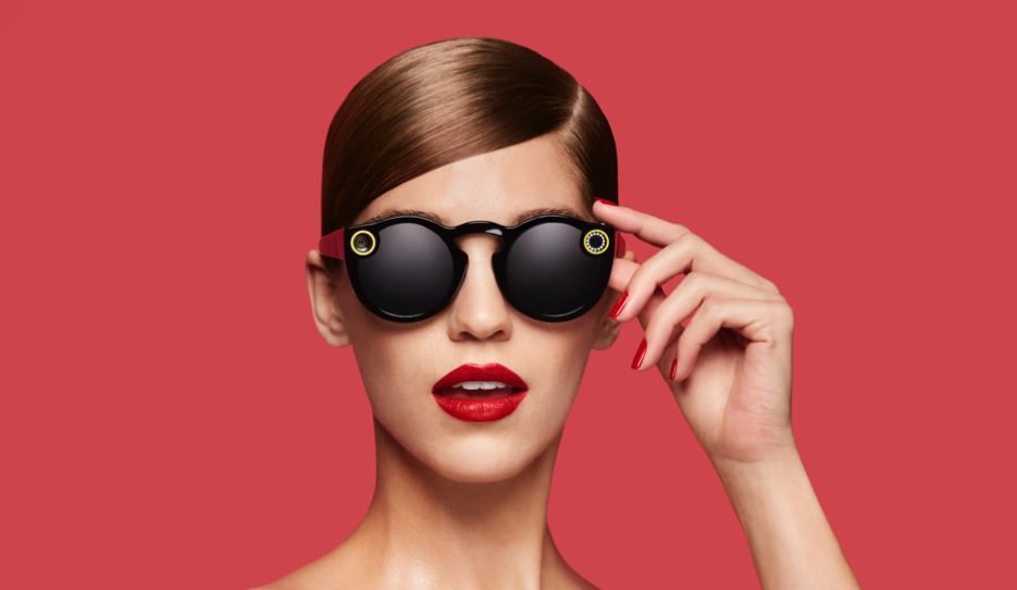 Mπορούν τα Snapchat γυαλιά να αλλάξουν τον κόσμο;