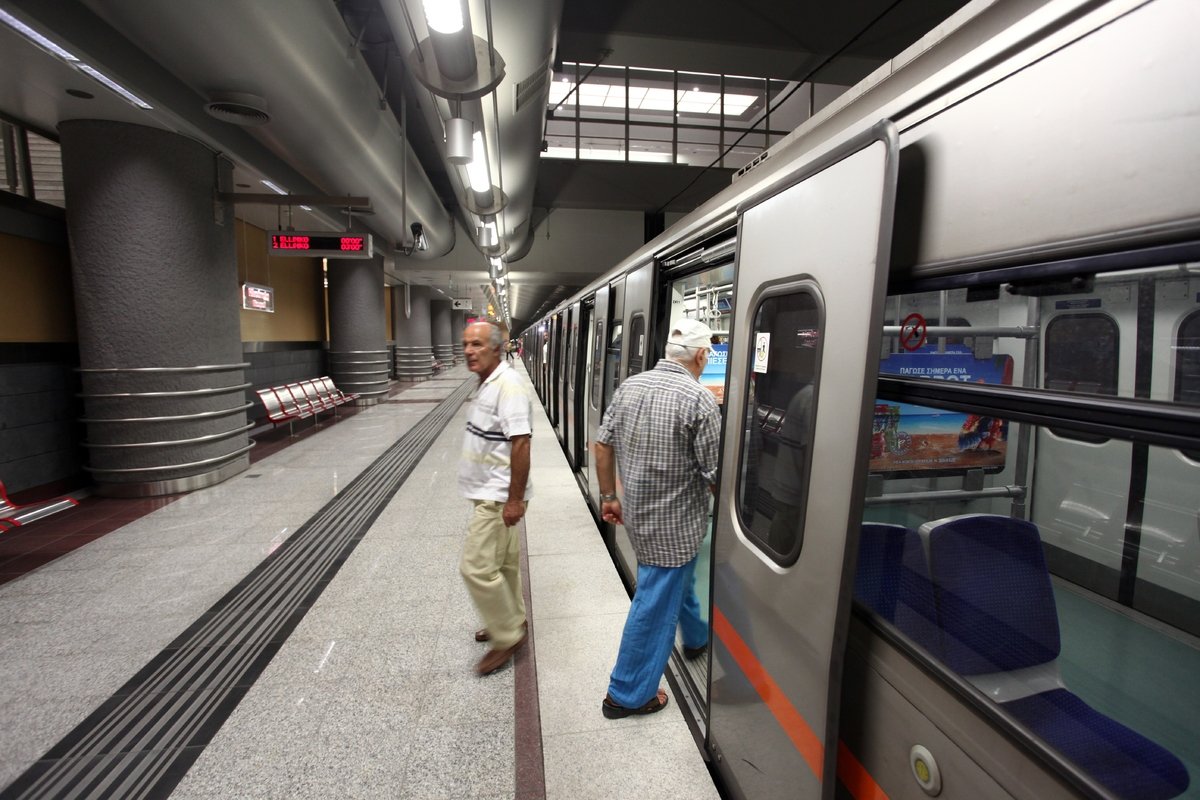 Αυτοί είναι οι 8 πιο αχρείαστοι (και άχρηστοι) σταθμοί σε Μετρό και Ηλεκτρικό