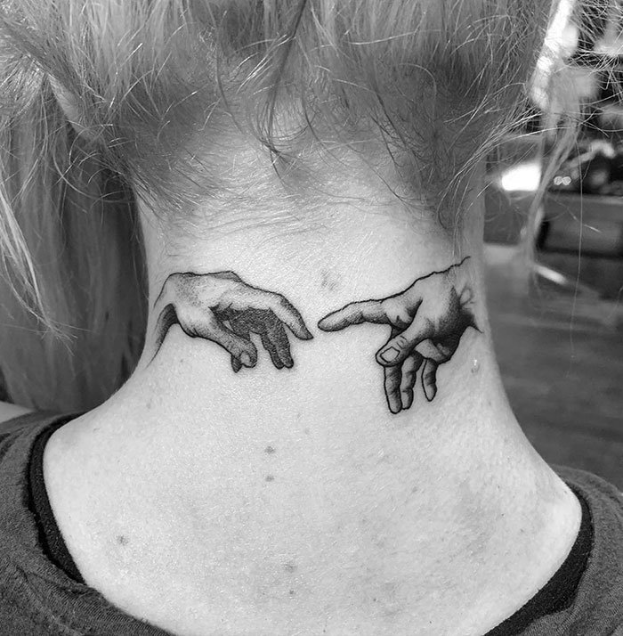 Το τατουάζ στο λαιμό δεν είναι δικαίωμα μόνο αν είσαι κάγκουρας!
