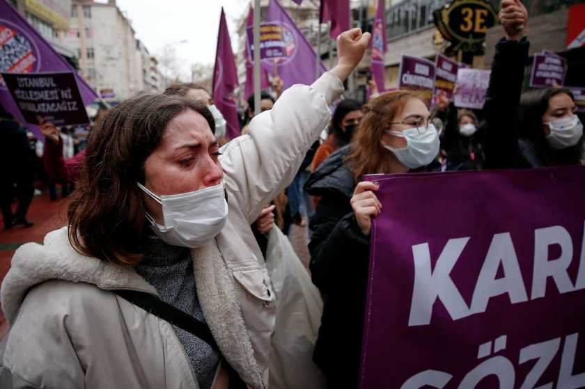 Μια Μελέκ Ιπέκ δεν αρκεί για να δικαιώσει όλες τις κακοποιημένες γυναίκες στην Τουρκία