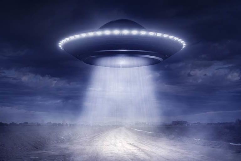 Αντίο ζωή: Πολιτικοί θεωρούν πως τα UFO απειλούν σοβαρά την ασφάλειά μας