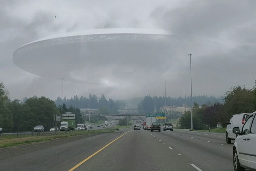 Δεν μας αξίζει όλο αυτό: UFO πλησιάζουν τον Διεθνή Διαστημικό Σταθμό