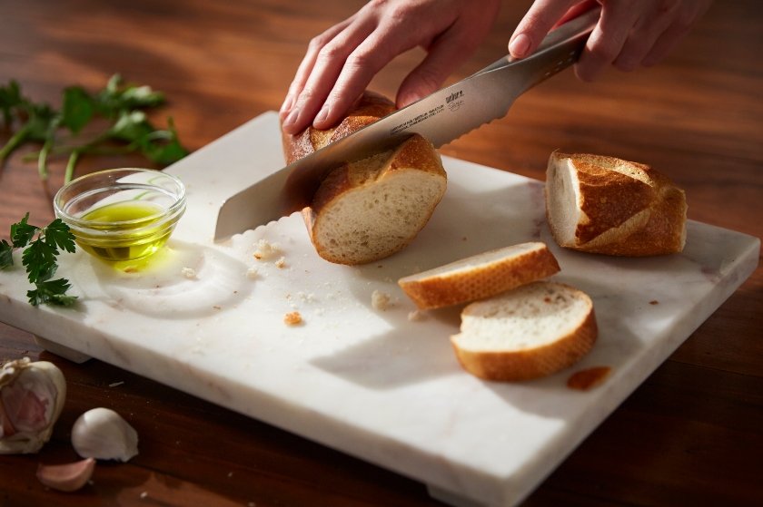BBQ.Stories | Φτιάξε τραγανό ψωμί στην ψησταριά σου