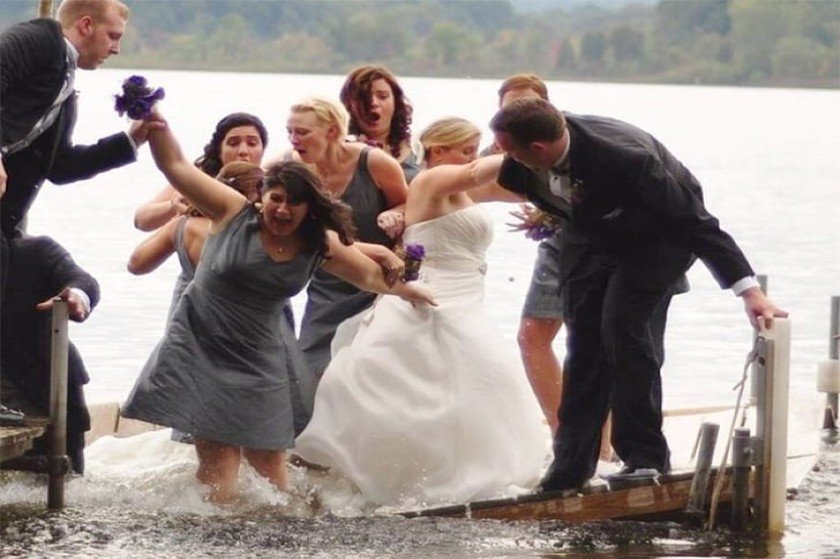 Βρήκαμε τις δέκα χειρότερες φωτογραφίες γάμου