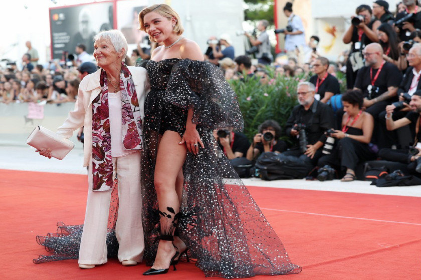 Η Φλόρενς Πιου και η γιαγιά της είναι ό,τι καλύτερο συνέβη στο Φεστιβάλ Βενετίας