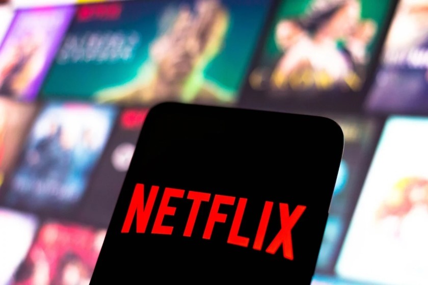 Άλλαζει το Netflix από τον Μάρτιο, λίγες οι ώρες (προβολής) σας