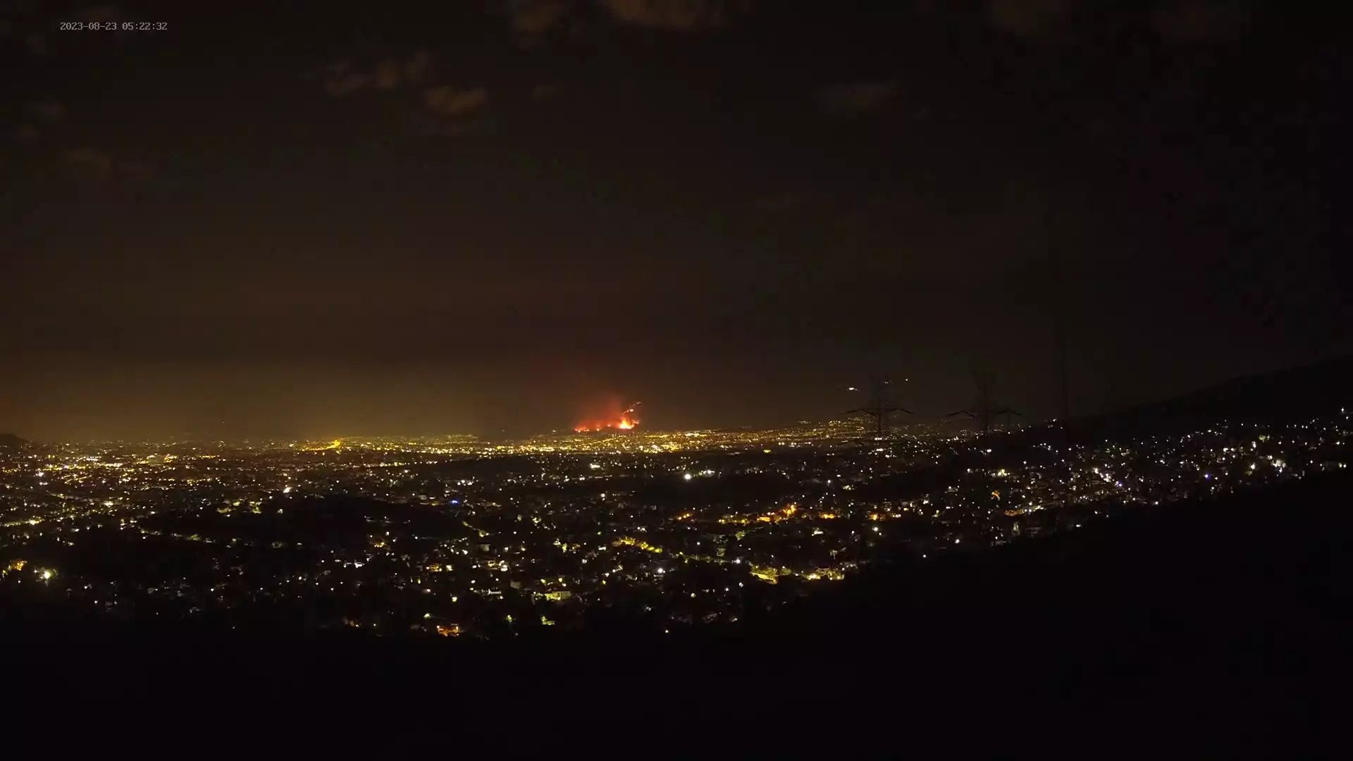 Φωτιά στην Πάρνηθα: Το βίντεο του meteo δείχνει πώς ξεκίνησε η πυρκαγιά
