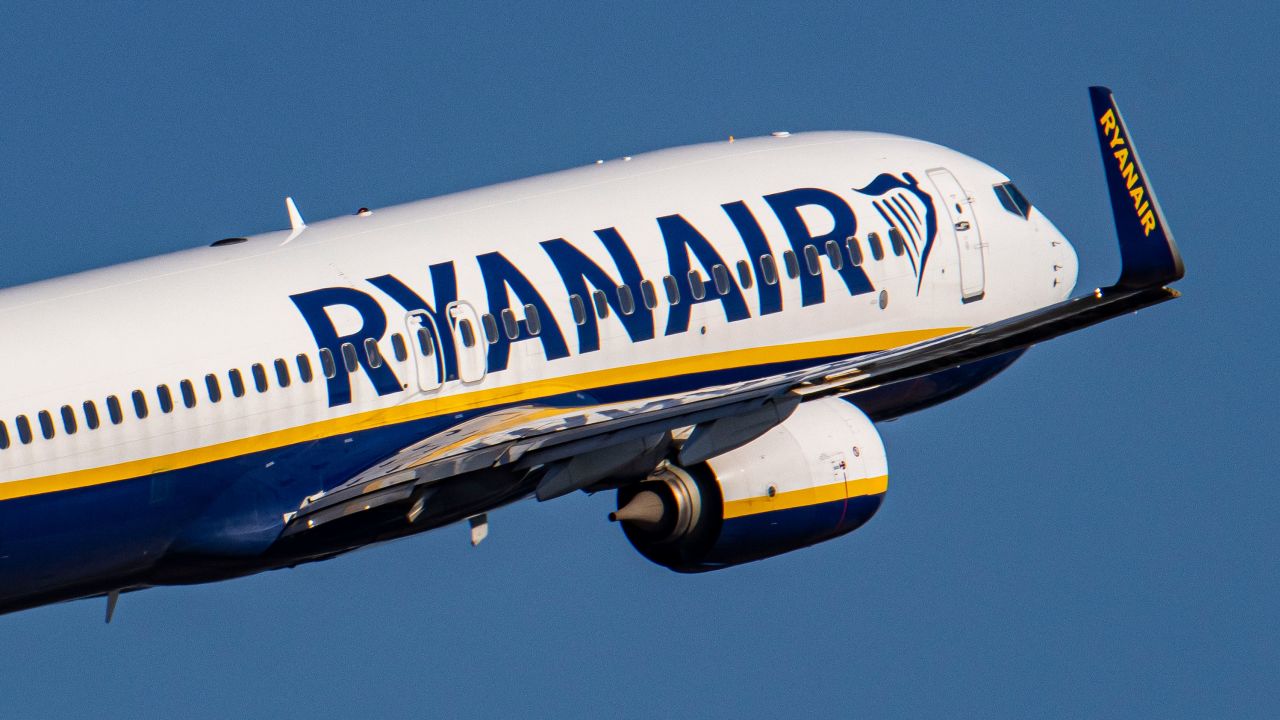 6 επικά τρολαρίσματα της Ryanair