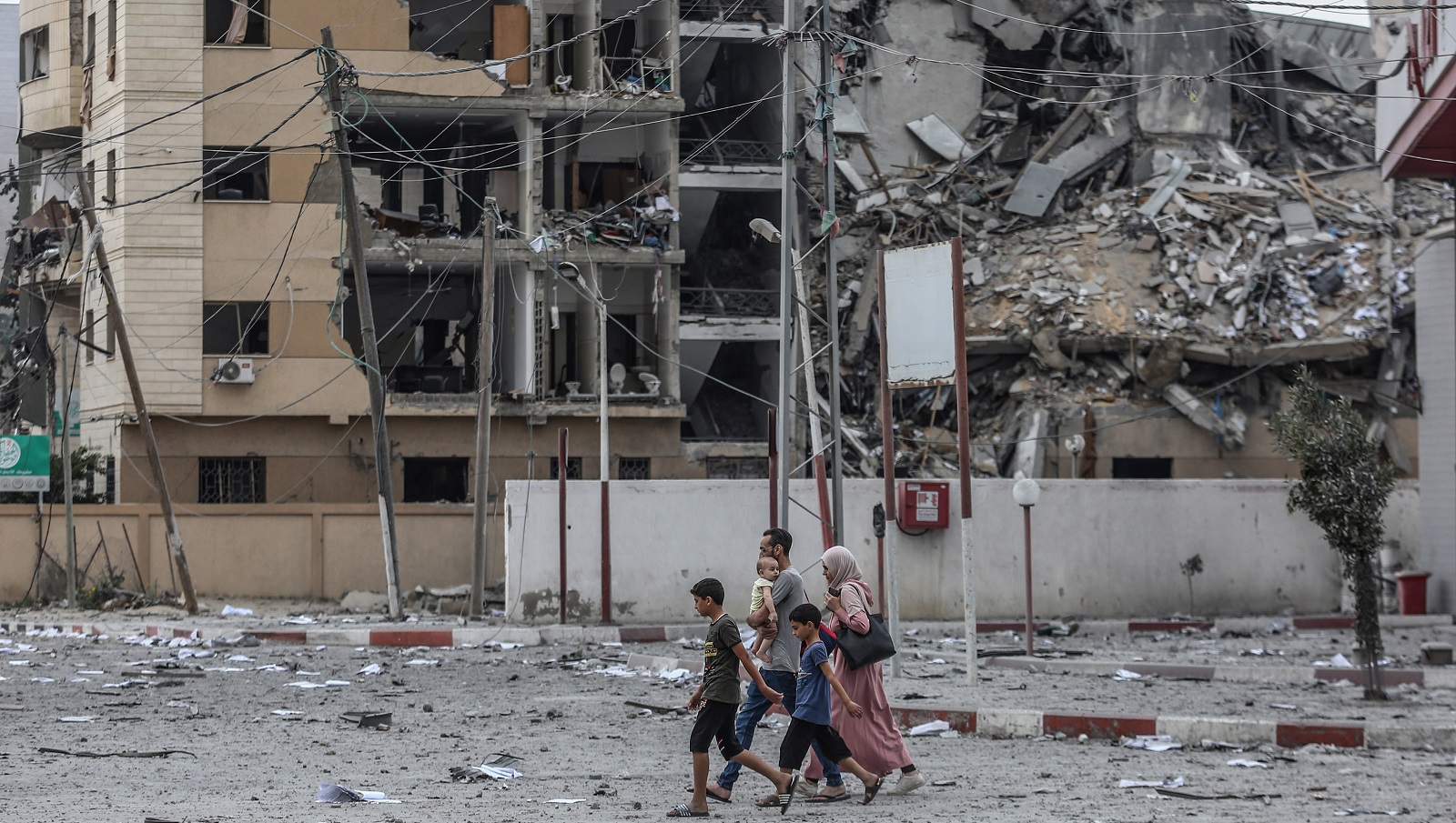 10 φωτογραφίες που αποτυπώνουν την φρίκη του πολέμου στη λωρίδα της Γάζας