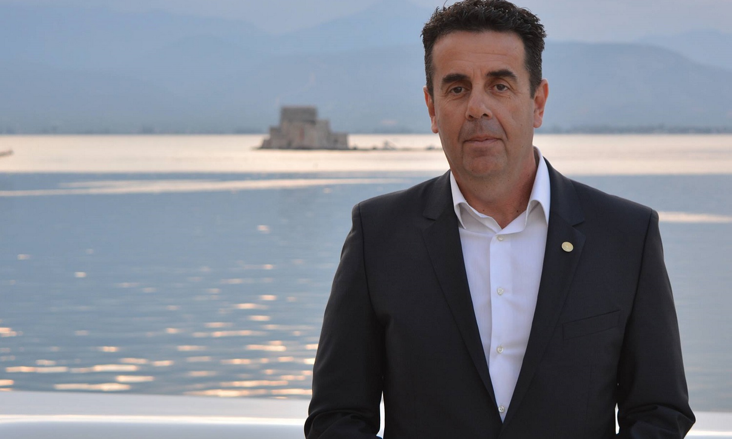 Πρώτος στο Ναύπλιο ο δήμαρχος που πετούσε περιττώματα στο σπίτι πολιτικού του αντιπάλου